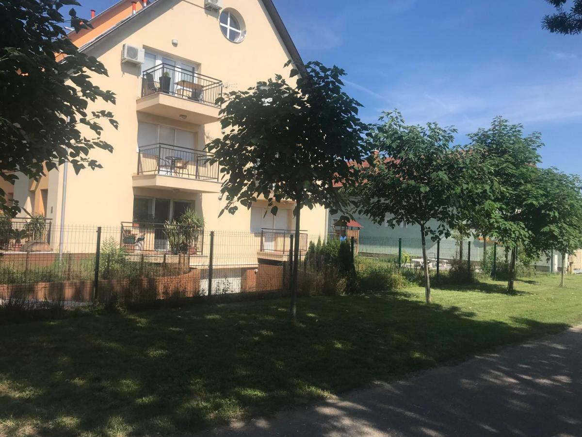 Tommy Apartman 2.0 Hajdúszoboszló 外观 照片